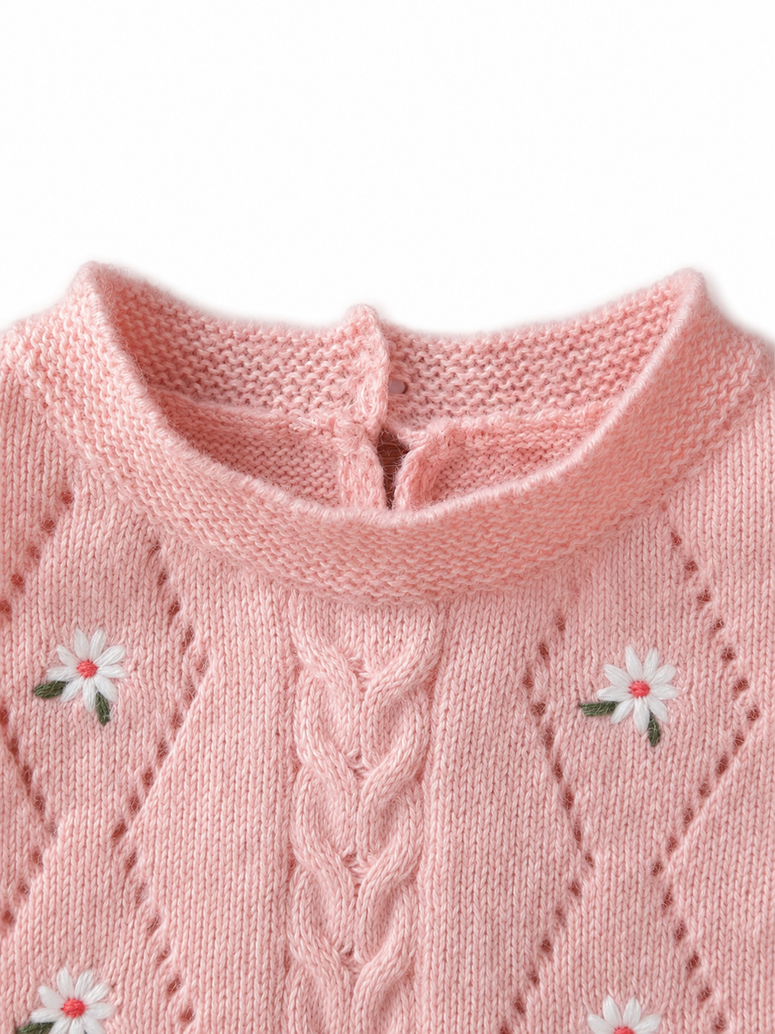 Chaleco tejido con flores bordadas